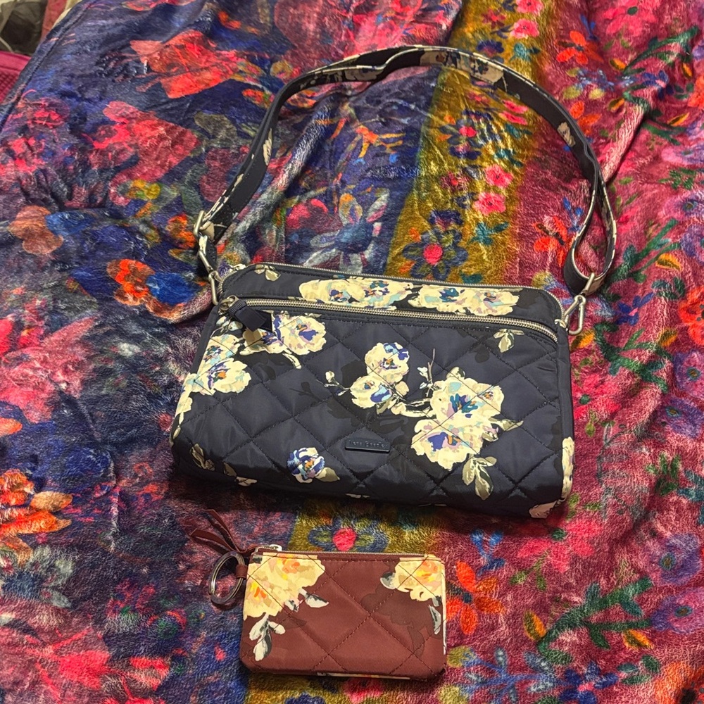 Vera Bradley blooms and branches floral Crossbody Bag with Card Holder Set EUC